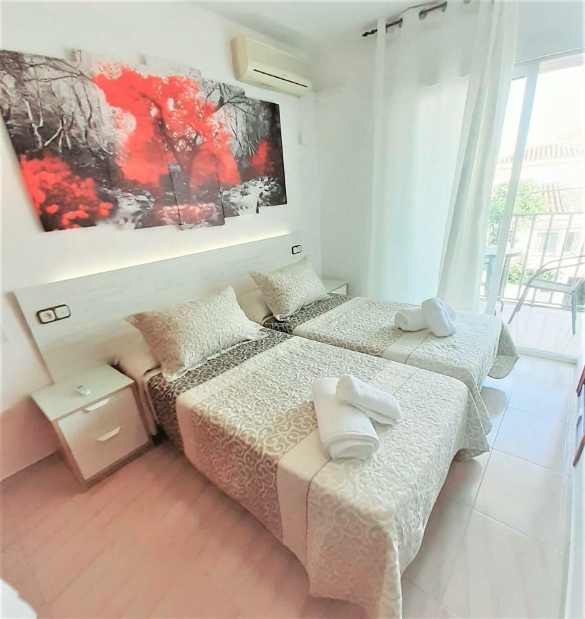 Double or Twin Room with Balcony,831499262:JPEG